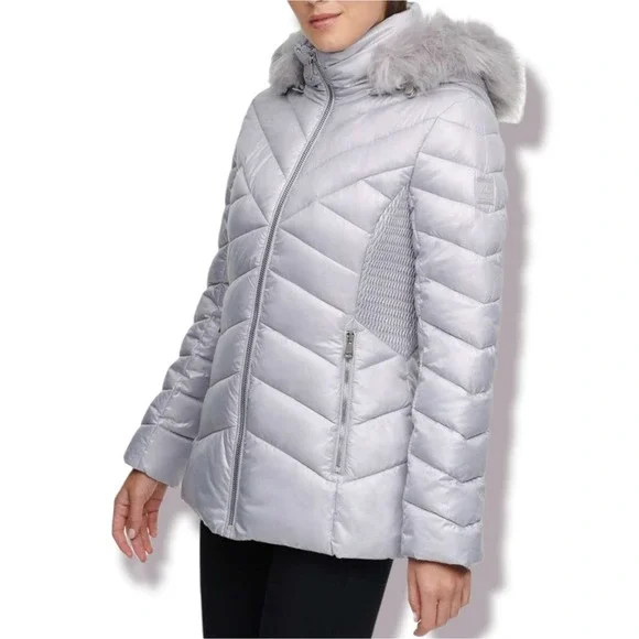 Kenneth Cole Large Silver Faux Fur Puffer Jacket New With Tags MSRP $220